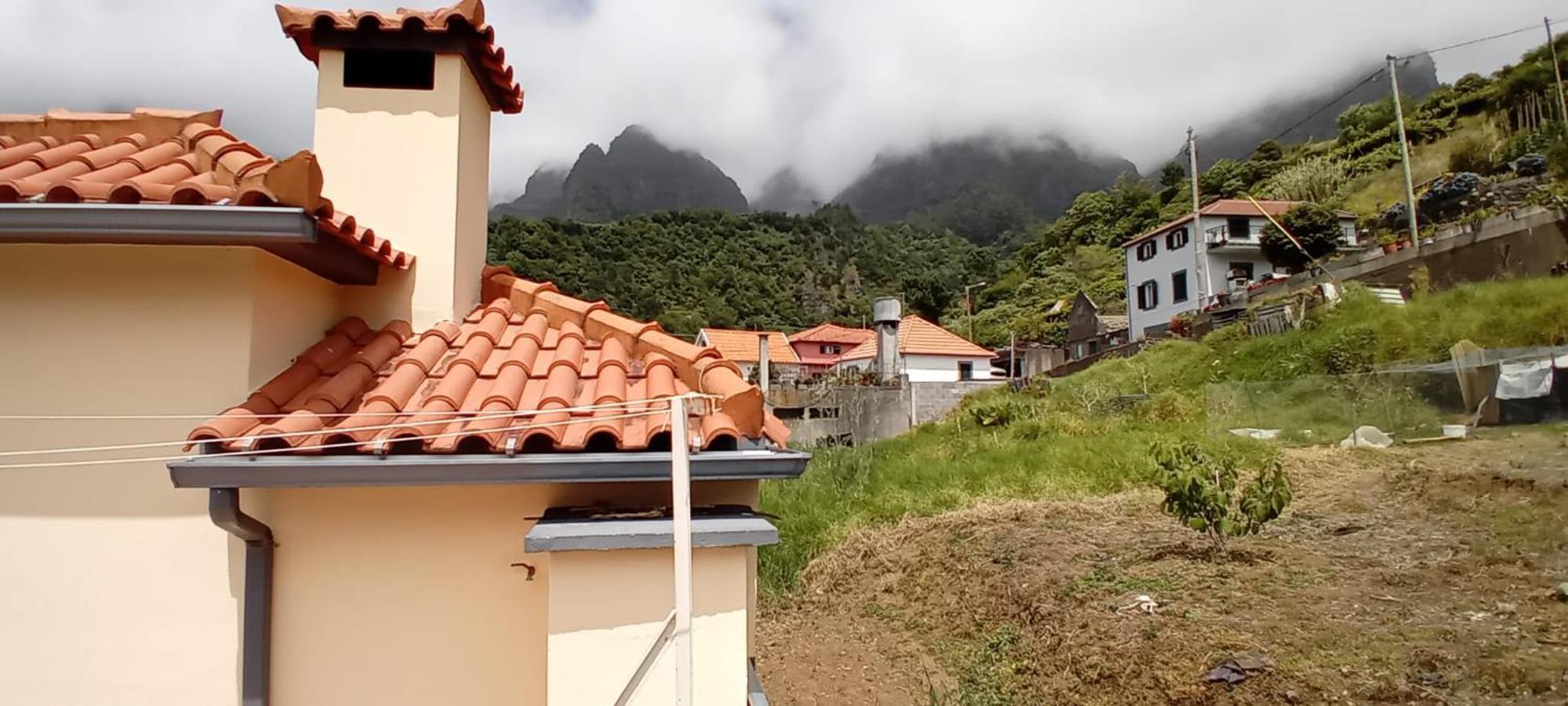 Vitorio'S Guesthouse Sao Vicente  Exterior photo